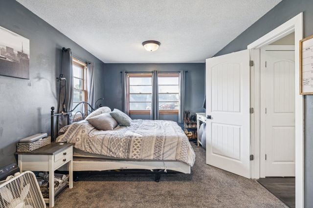 918 26TH Avenue, Council Bluffs, IA 51501