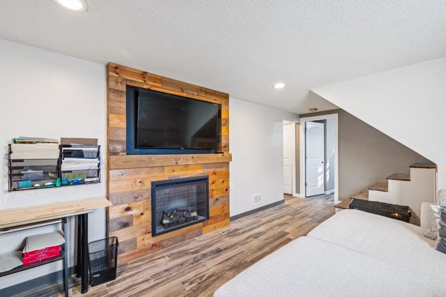 918 26TH Avenue, Council Bluffs, IA 51501