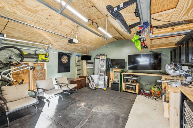 918 26TH Avenue, Council Bluffs, IA 51501