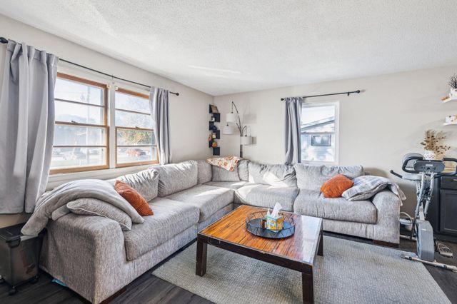 918 26TH Avenue, Council Bluffs, IA 51501