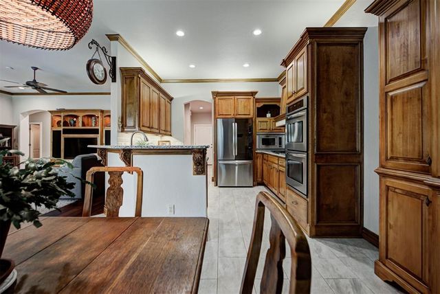 14409 Oxford Drive, Edmond, OK 73013