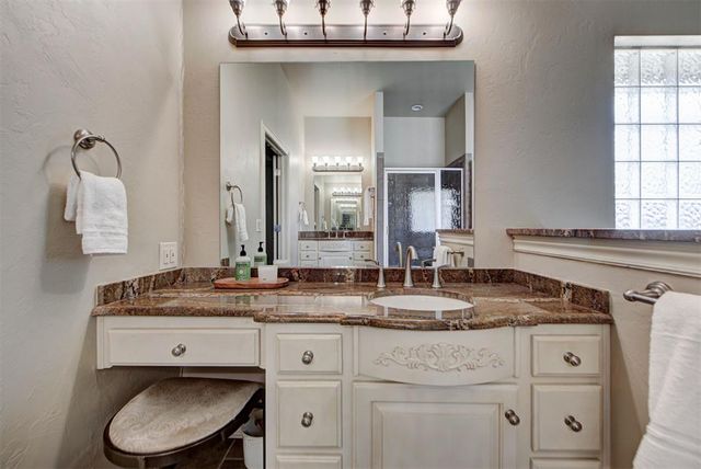 14409 Oxford Drive, Edmond, OK 73013