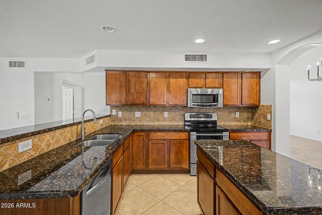 8805 W ALEX Avenue, Peoria, AZ 85382