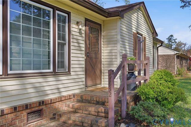 9832 Alfaree Rd, Chesterfield, VA 23237