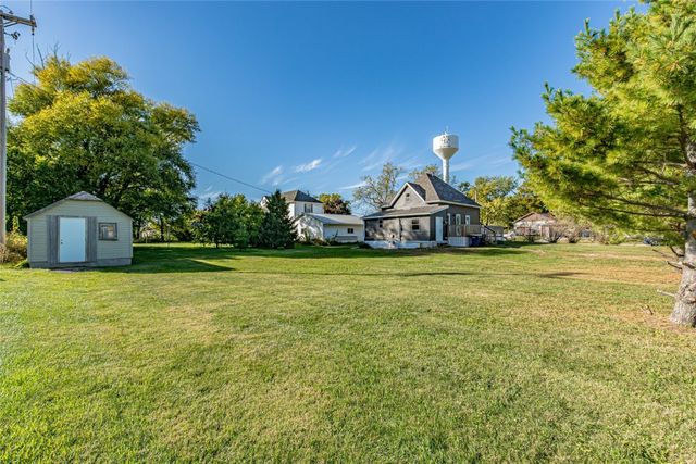 1 S Union Avenue, Urbana, IA 52345