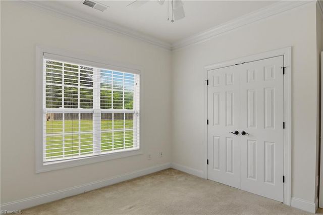 3857 Turnberry Park Drive, Pfafftown, NC 27040