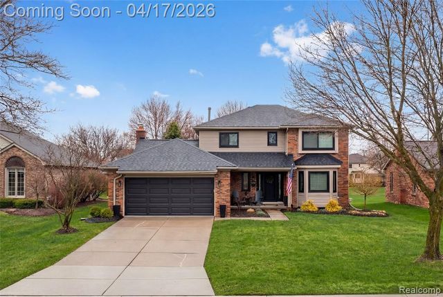 240 Parkland Drive, Rochester Hills, MI 48307