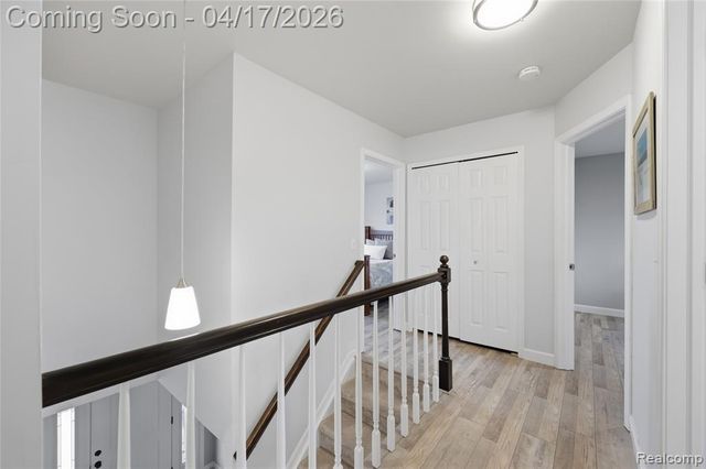 240 Parkland Drive, Rochester Hills, MI 48307