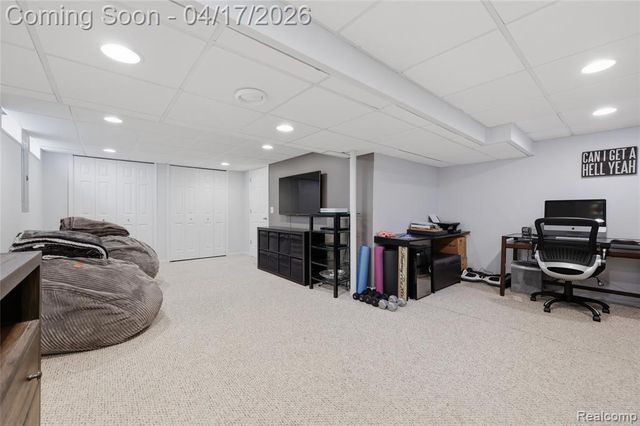 240 Parkland Drive, Rochester Hills, MI 48307