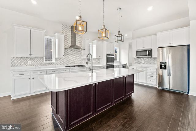 5521 HAWK RIDGE RD, Frederick, MD 21704