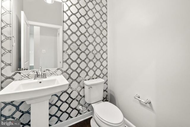 5521 HAWK RIDGE RD, Frederick, MD 21704