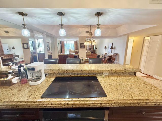 176 Helios Drive 203, Jupiter, FL 33477