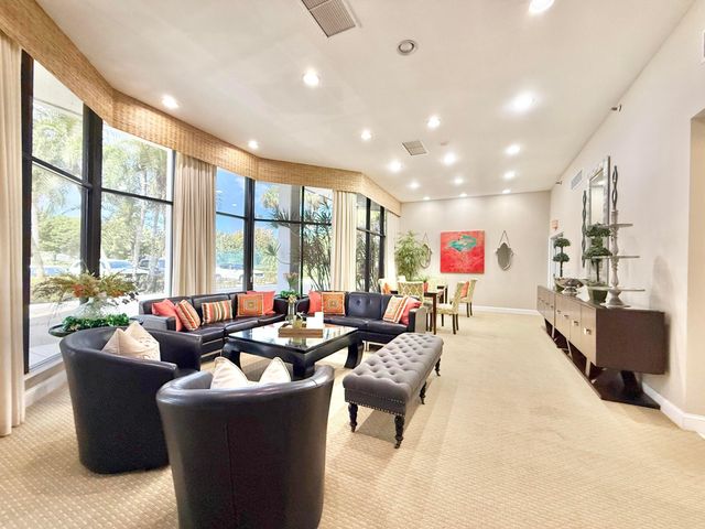 176 Helios Drive 203, Jupiter, FL 33477