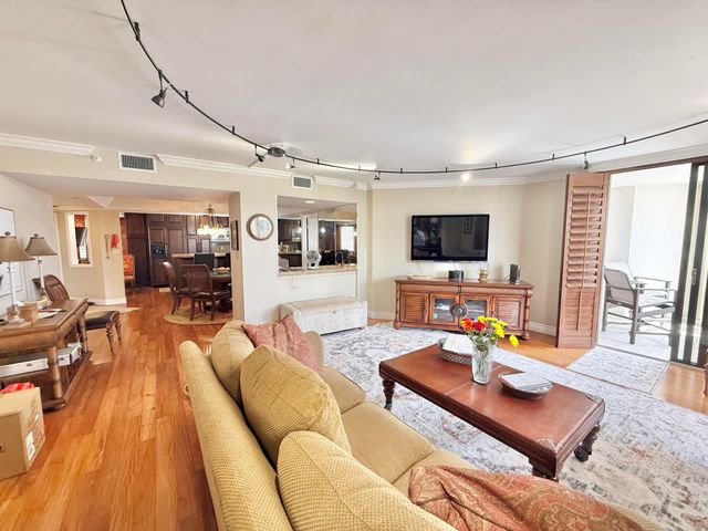 176 Helios Drive 203, Jupiter, FL 33477