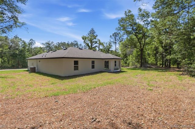 6704 N Foxdale Drive, Dunnellon, FL 34434