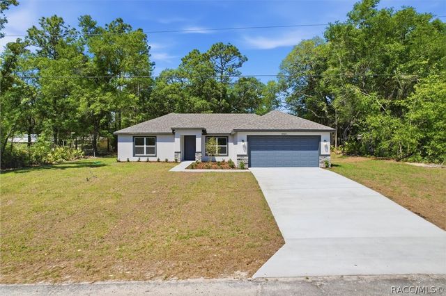 6704 N Foxdale Drive, Dunnellon, FL 34434