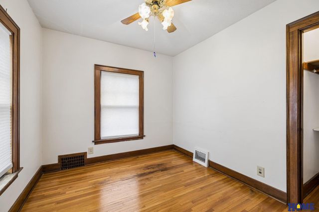2941 Jackson Drive, Lincoln, NE 68502