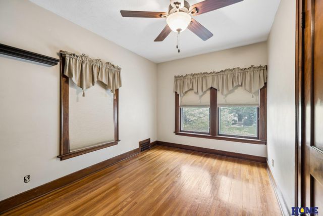 2941 Jackson Drive, Lincoln, NE 68502