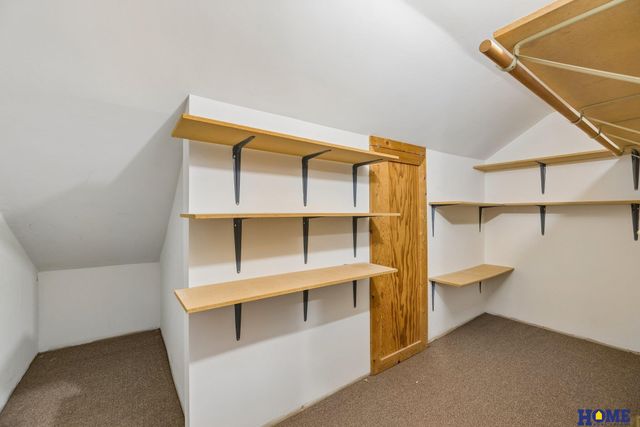 2941 Jackson Drive, Lincoln, NE 68502