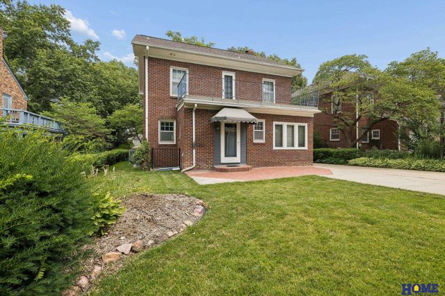 2941 Jackson Drive, Lincoln, NE 68502