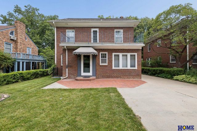 2941 Jackson Drive, Lincoln, NE 68502