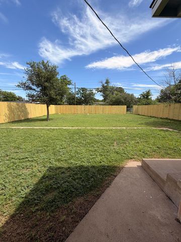2623 W Harris Avenue, San Angelo, TX 76901