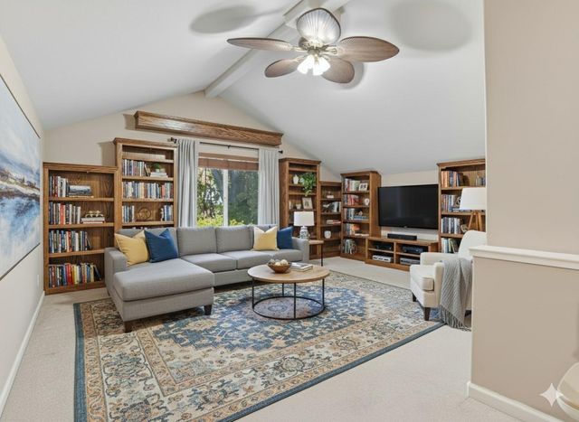 34 Nautica Ct, Sacramento, CA 95833