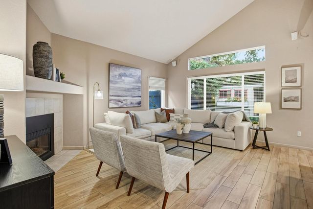 34 Nautica Ct, Sacramento, CA 95833