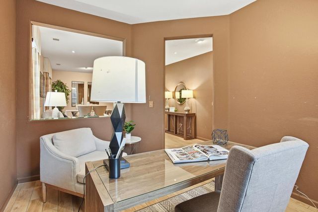 34 Nautica Ct, Sacramento, CA 95833