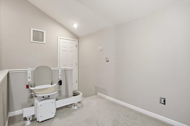 34 Nautica Ct, Sacramento, CA 95833