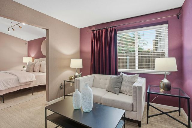 34 Nautica Ct, Sacramento, CA 95833