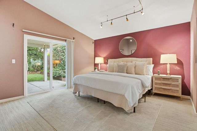 34 Nautica Ct, Sacramento, CA 95833