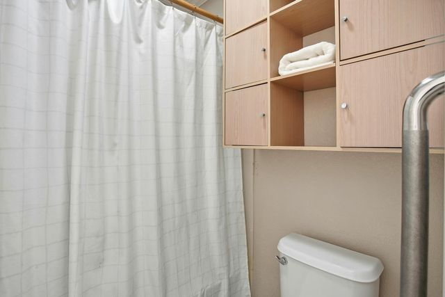 34 Nautica Ct, Sacramento, CA 95833