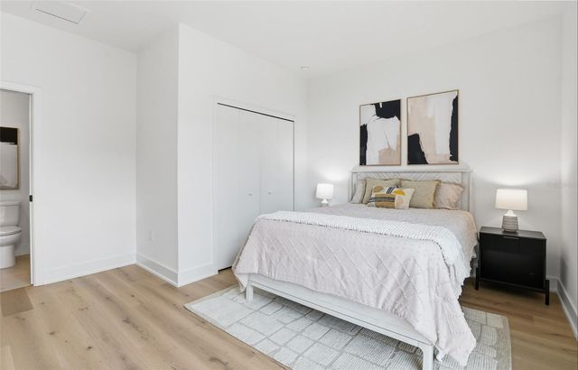 3002 W PLATT 5, Tampa, FL 33609