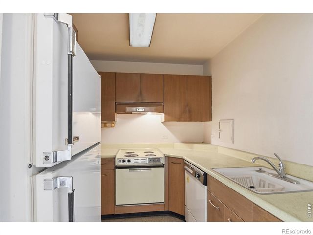 855 N Pennsylvania Street 301, Denver, CO 80203