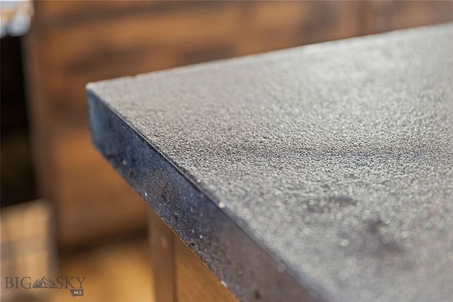 24 Warrior Road, Livingston, MT 59047