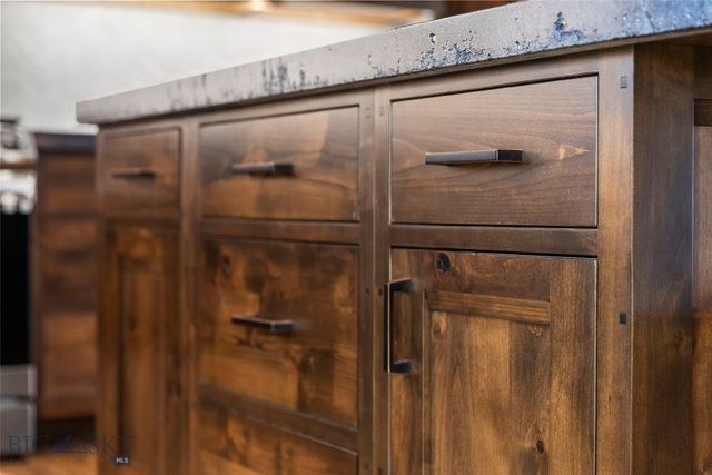 24 Warrior Road, Livingston, MT 59047