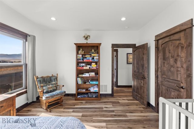 24 Warrior Road, Livingston, MT 59047