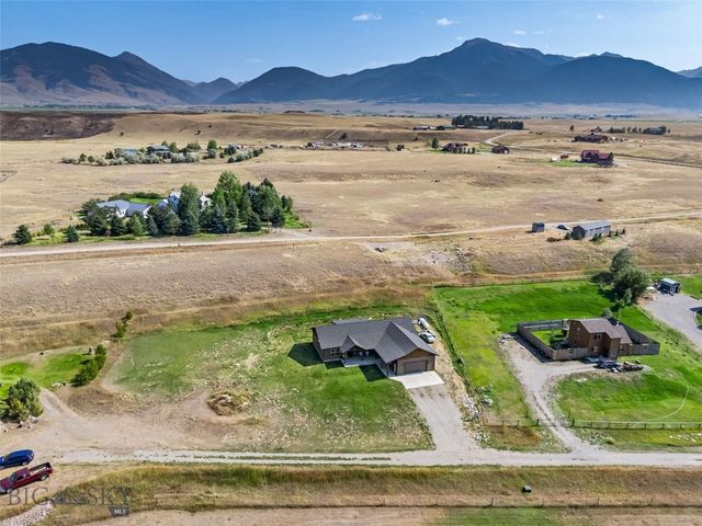 24 Warrior Road, Livingston, MT 59047