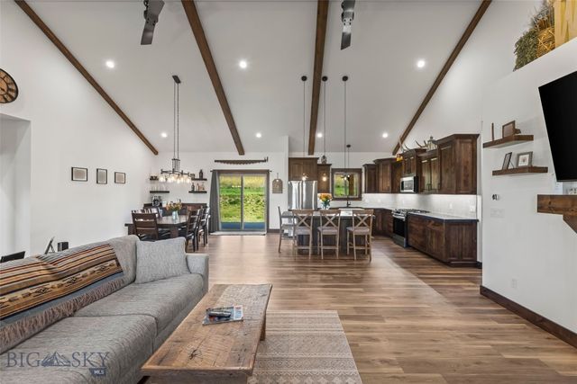 24 Warrior Road, Livingston, MT 59047