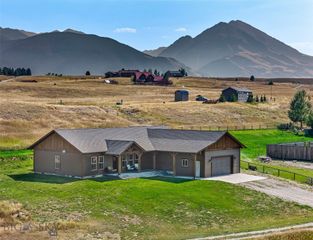 24 Warrior Road, Livingston, MT 59047
