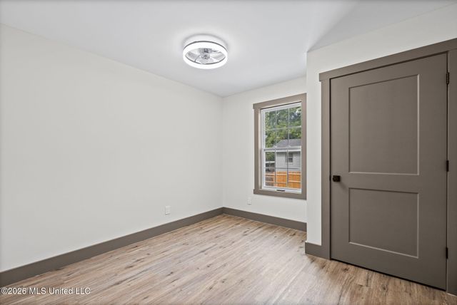 709 Coleman Avenue, Holly Springs, MS 38635