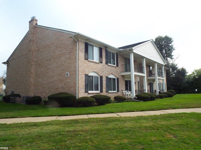 13900 Camelot Drive, Sterling Heights, MI 48312