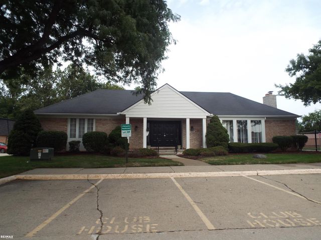 13900 Camelot Drive, Sterling Heights, MI 48312