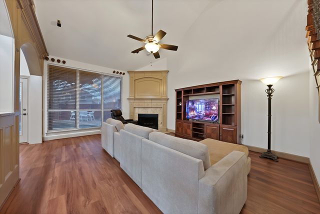 7609 Belcrest Drive, Frisco, TX 75034