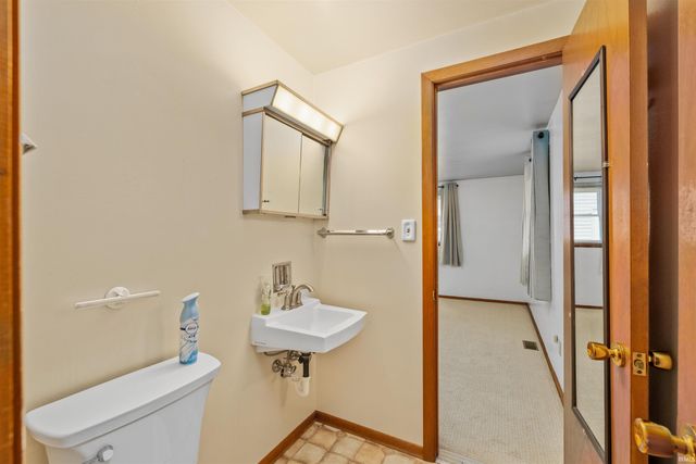 5110 Camelot Drive, Fort Wayne, IN 46815