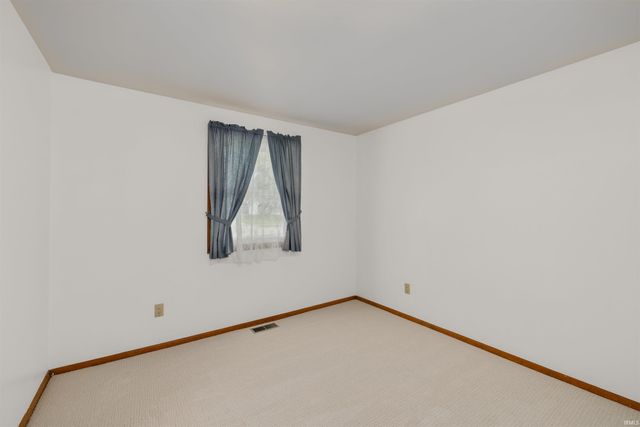 5110 Camelot Drive, Fort Wayne, IN 46815