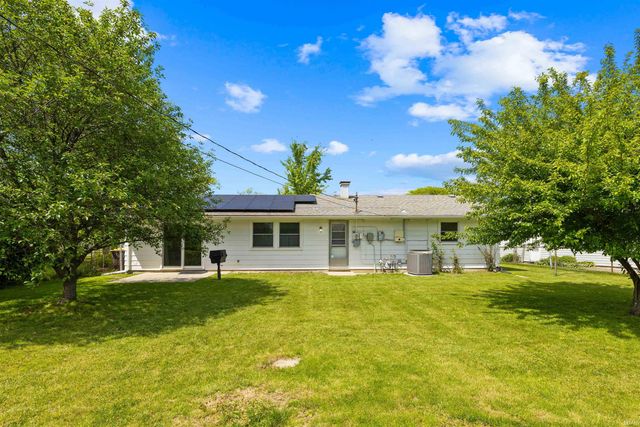 5110 Camelot Drive, Fort Wayne, IN 46815