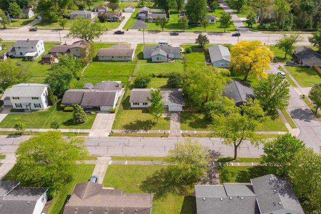 5110 Camelot Drive, Fort Wayne, IN 46815