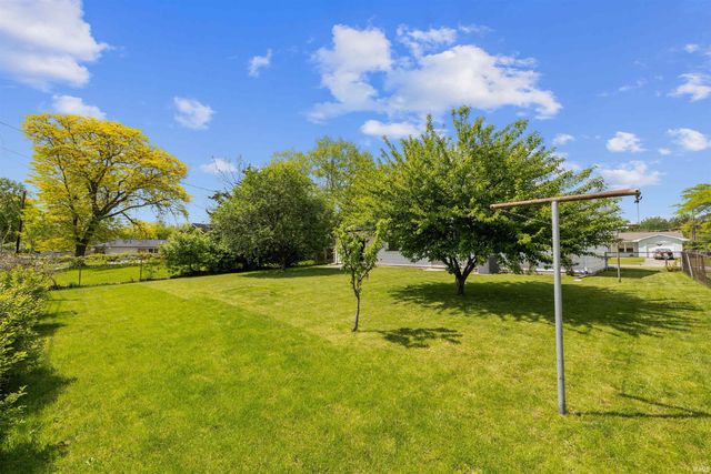 5110 Camelot Drive, Fort Wayne, IN 46815